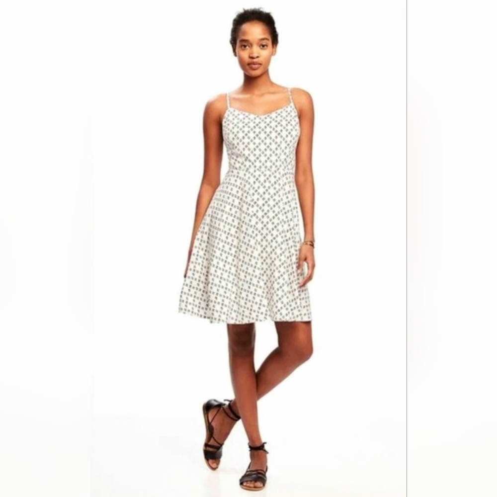 EUC / Old Navy A-Line Spaghetti Strap Dress / Black+White Pattern / Size XL